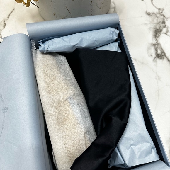 Prada Saint Tropez Suede Loafers size 38.5 - Picture 11 of 13